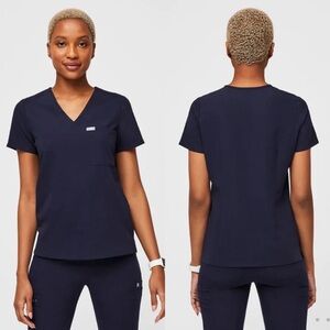 FIGS Catarina One-Pocket Scrub Top Navy Size XS